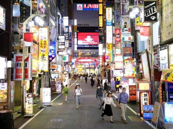 “14년째 이어지는 위기, 나라가 무너진다”… 일본의 낯선 풍경, “남의 일이 아니다”