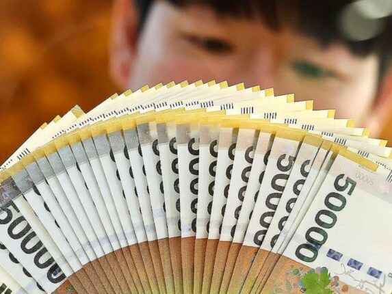 “80만 원 받는다고?”… 정부가 내린 ‘4조’ 긴급 처방에도 550만 명 ‘한숨’
