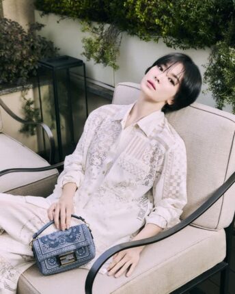 송혜교, 펜디 여름을 입다…청량美 극대화