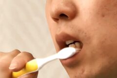 “매일 하던 양치질, 치아를 갉아먹고 있었다” .. 평생 잘못 알고 있던 ‘진실’