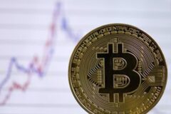 코인 투자자 2000만명 돌파 눈 앞…1억 이상 가상자산 보유자도 16만명