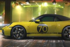 “벤츠도 BMW도 못 따라와” … 클래식과 미래가 만난 하이브리드 車의 ‘정체