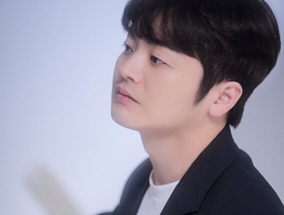 ‘나는 반딧불’ 노숙하며 쓰레기 모아 생활해 가수 된 사연