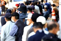 “옆집 노인 매일 어디 가나 했더니”… 수십만 명 줄 서는 ‘이곳’, 우리 동네에도 생긴다는데