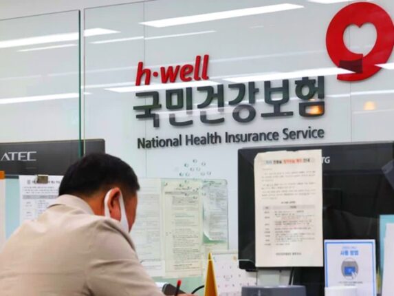 매달 꼬박 보험료 냈는데 “여보 때문에 피해 봐요” … 11만 부부 ‘날벼락’