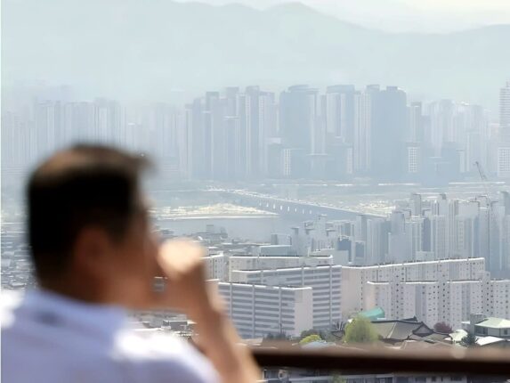 집값 올라도 “웃을 수가 없어요”… 예상 못한 ‘반전’에 집주인들 ‘좌절’