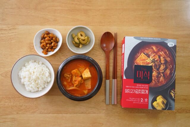 돼지김치찌개, 더미식 돼지고기 김치찌개 끓이는법