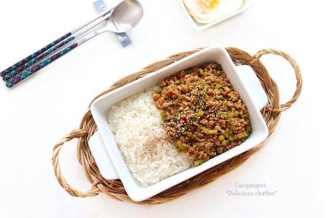 마늘종돼지고기덮밥 레시피 간단한점심 한그릇요리 덮밥 마늘쫑요리