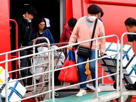 “1500원에 섬 가는 ‘여객선’ 등장했다”… 파격적인 가격에 10만 명 ‘매진 행렬’