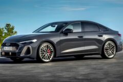 BMW·벤츠와 어깨 나란히 하던 명차 “이제는 볼보도 못 이긴다” … 프리미엄 車의 추락