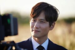 또 한 번 비주얼 중년 로맨스에 나서는 박해준의 상대