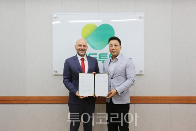 모두투어, 에어프랑스-KLM과 ‘SAF 파트너십’ 3년 연속 체결..지속 가능한 여행 활성화 협력