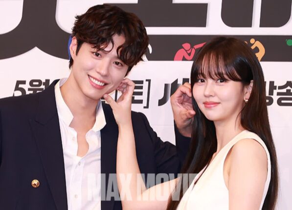 [영상] 박보검·김소현, 정색했던 사이에서 파트너로..”정말 기쁘다!”