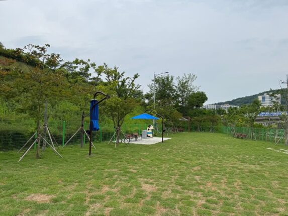 여수시, ‘이순신공원 반려견 놀이터’ 오는 14일 개장