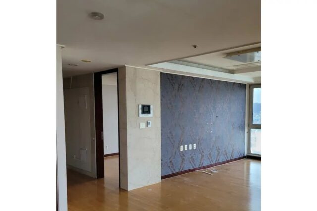 고급 자재가 가득하던 아파트, 결국 다 부순 이유는..? 헉~ 대단하네!