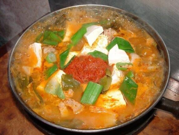 김치찌개 “건강하게 드실거면 이것 꼭 넣으세요” 놀랍니다