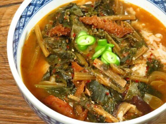 평균나이 90세 이상 장수 마을에서 매일 먹는 “이 국”, 이유가 있었습니다