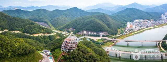 단양 가볼만한 곳…동굴·계곡·전망대까지 ‘명소 수두룩’