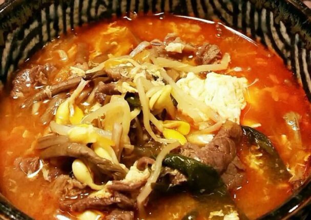육개장 끓일 때 “이것” 무조건 넣어야 됩니다 5배 더 건강하게 먹는 방법