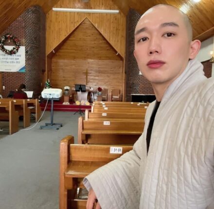 홍석천 성님이 팔로우 했다는 스님 외모