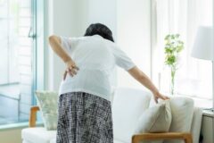 하루에 “이 시간”만큼 걸어보세요 3주내로 허리통증 사라집니다.