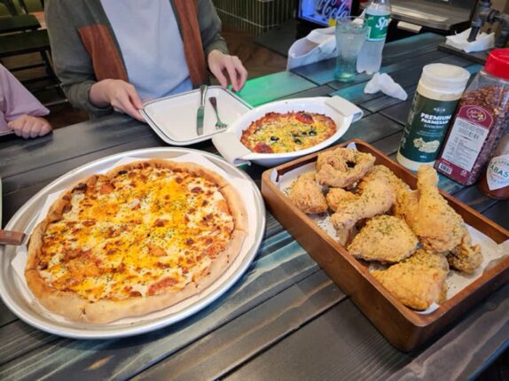 대화역 맛집 메이커스피자 푸짐한 일산 24시 식당