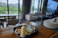 여의도한강카페, 뷰맛집 더콤마라운지
