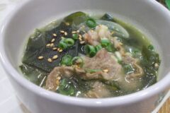 미역국에 “이것”넣어보세요 삼계탕보다 3배 좋은 보약됩니다.
