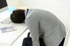 평소 “이 4가지 증상” 겪고있다면, 몸이 무너지기 직전인 겁니다.
