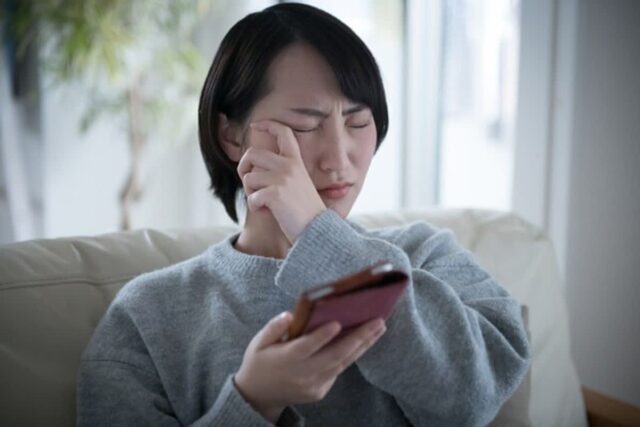 평소 “안구건조” 심하다면 눈에 벌레가 있는 걸 수도 있습니다.