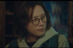 “가난한 집안에서” 자란 사람들이 절대 버리지 못하는 4가지