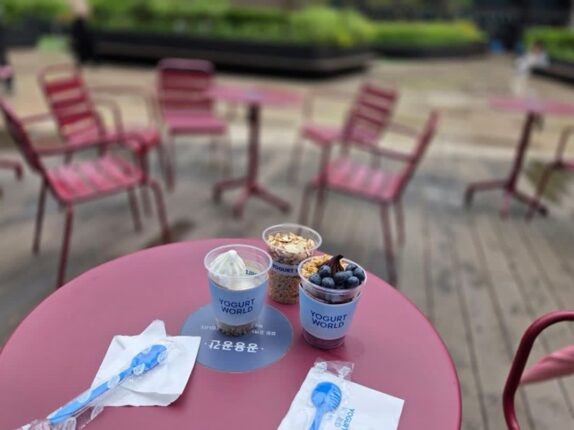 요거트월드 용산 아이파크몰 팝업, 지금이 타이밍!