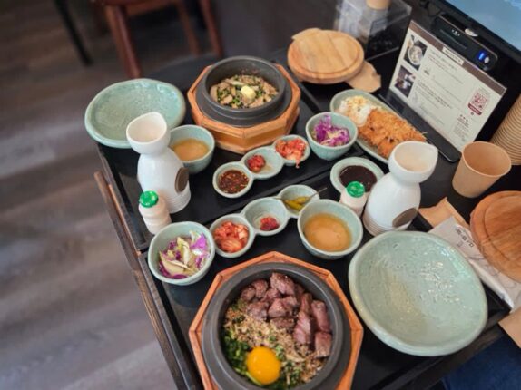 정갈한 솥밥 한상, 서울역 맛집 솔솥 추천메뉴는?