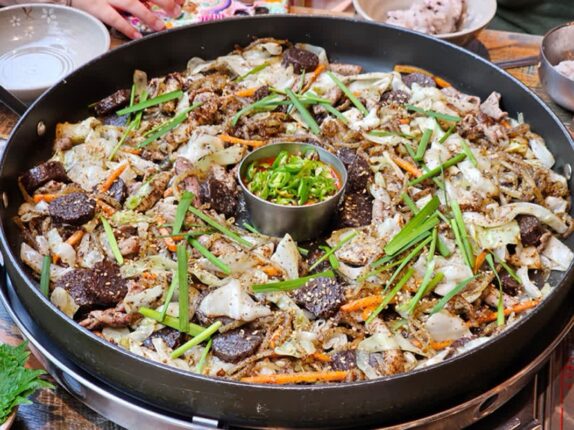 김포순대곱창 볶음 제대로 맛있는 정칠구백순대&순대국 걸포점