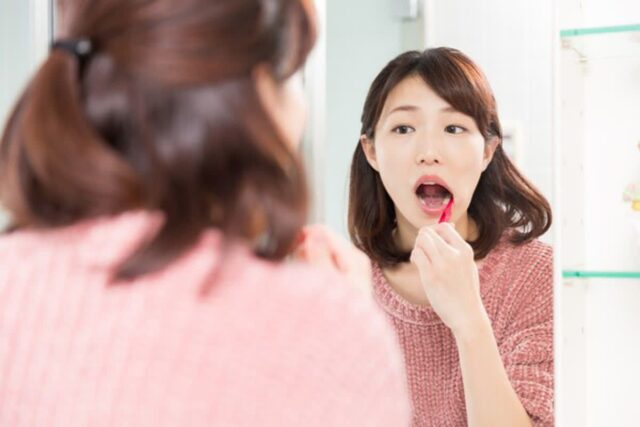 뇌졸중 위험 “양치질과 이것” 함께 하면 무려 절반이나 낮아집니다.