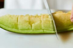기상 직후 “특히 이 과일” 피하세요 몸에 독만큼 안 좋습니다.