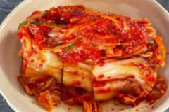 현직 의사들은 “된장과 김치 하루 이정도 이상” 절대 안먹습니다.