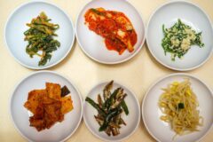 ‘이 반찬’ 자주 먹으면 독 됩니다! 콩팥 기능 마비되는 최악의 반찬, 확인해 보세요!