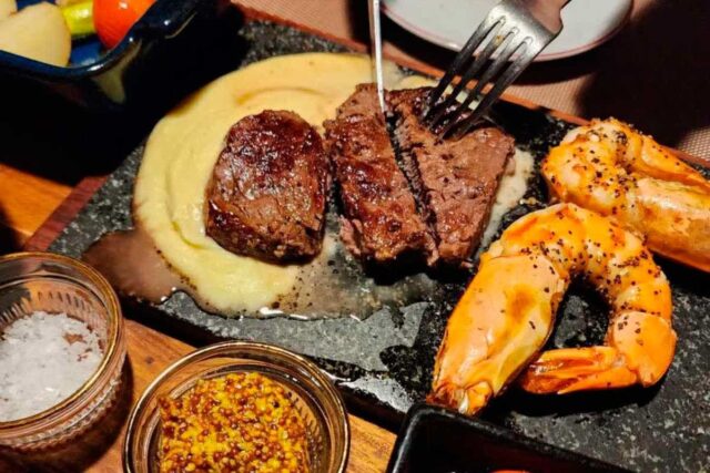 관광지 한복판에서 만나는 정겨운 한 끼, 명동 인기 맛집 5곳