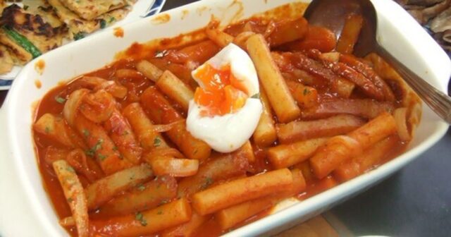 건강 걱정 된다면 “떡볶이 이렇게 드세요” 4접시 먹어도됩니다.