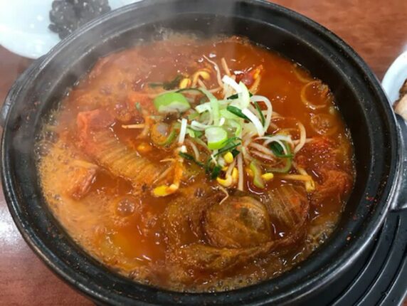 요리할 때 “이것 버리지마세요” 국에 넣으면 3배 건강해 집니다.