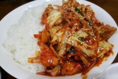 밥 먹을 때 “제육볶음과 이것”먹으면 고혈압과 당뇨까지 찾아옵니다.