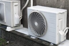 에어컨 실외기 “이렇게 관리중이면” 집에 초대형 화재 일어납니다.