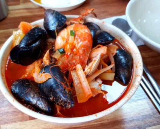 얼큰한 국물에 불향 가득 담은 전국 짬뽕 맛집 5곳