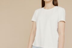 ‘티셔츠 목’을 보면 그 사람의 수준을 알 수 있다