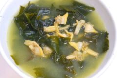 미역국에 소고기 대신 꼭 ”이 해산물” 넣으세요, 철분 5배 더 높습니다!