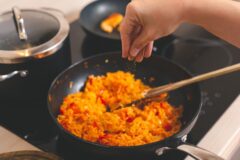 요리 고수들이 말하는 최악의 양념, “이 양념”은 맛보다 독이라 절대 안 씁니다!