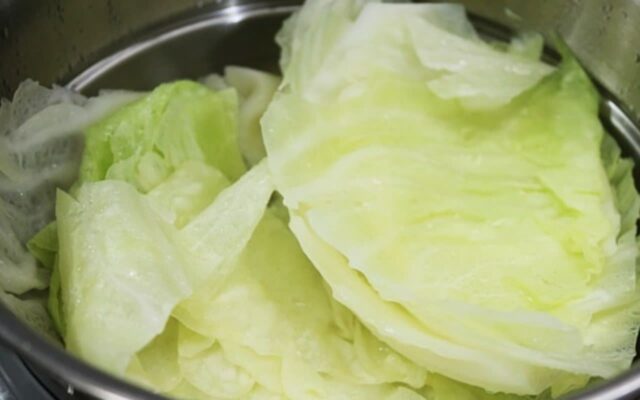 양배추 찌기 전 “이렇게 하면” 영양이 그대로 남습니다, 꼭 해보세요!