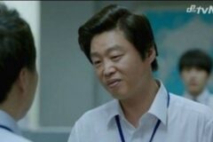 수준 낮은 사람들이 반드시 하는 행동 4가지