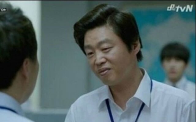 수준 낮은 사람들이 반드시 하는 행동 4가지